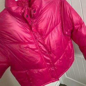 Size medium puffer jacket